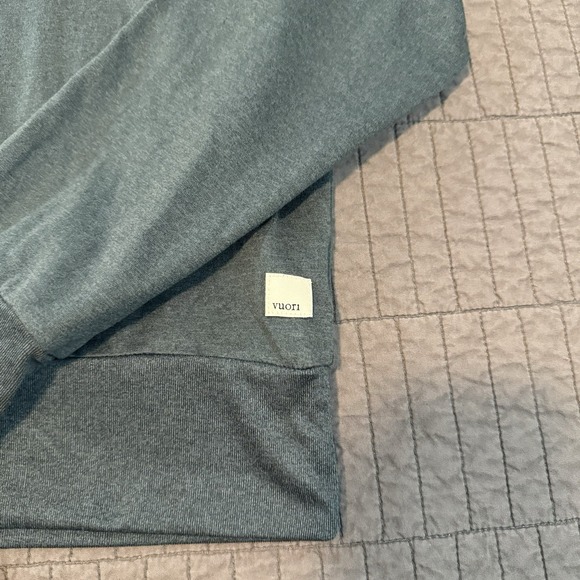 Vuori Daydream Crew Top Womens Medium Green Pullover Workout Performance VW133 - Picture 2 of 10